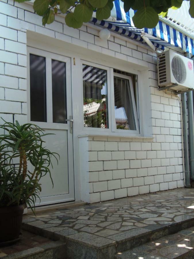 Apartments Lana Póla Kültér fotó